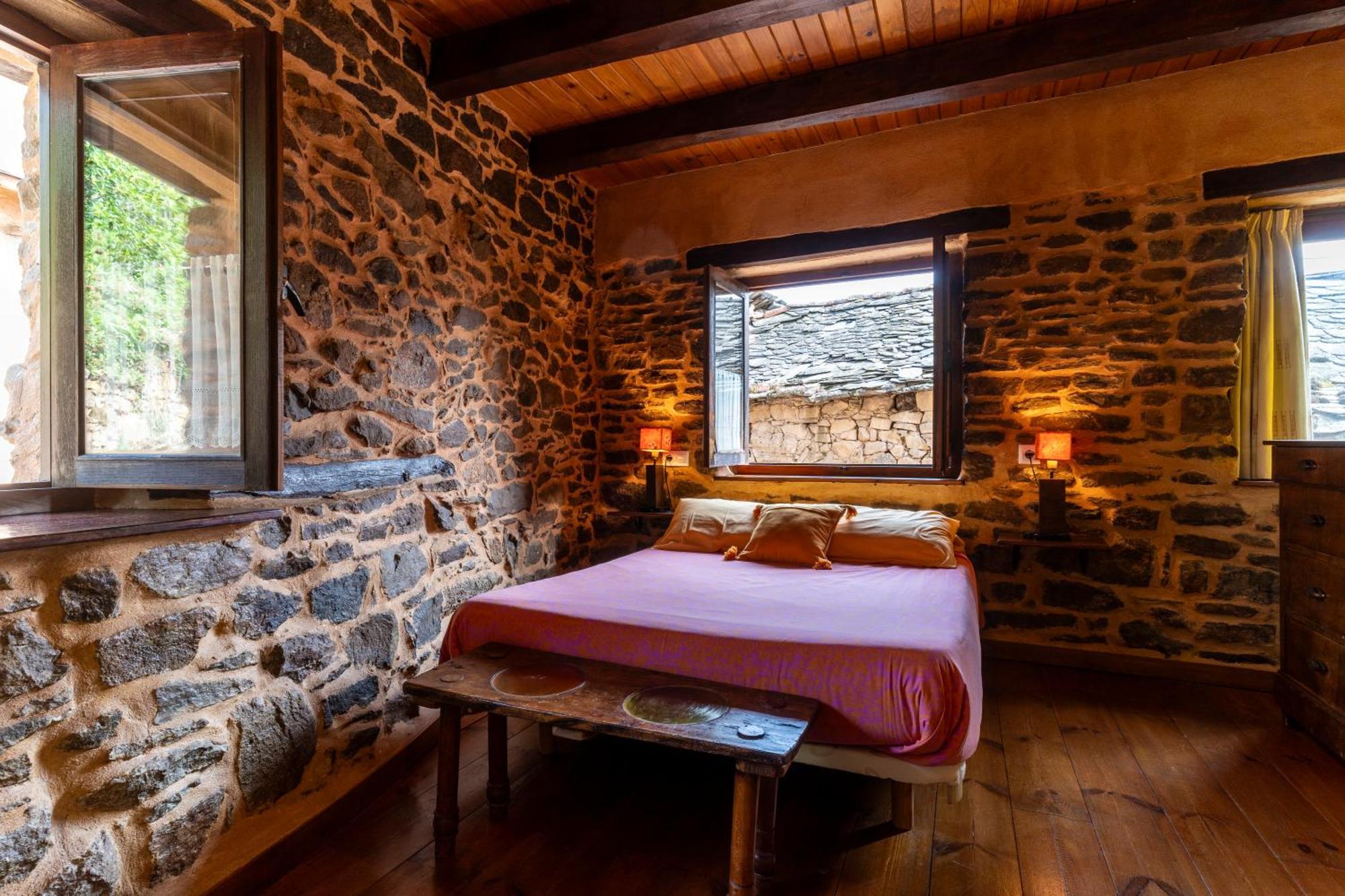 Casa De Turismo Rural Sardom3 Bembibre  المظهر الخارجي الصورة