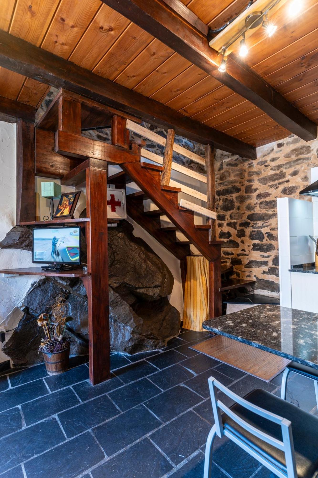 Casa De Turismo Rural Sardom3 Bembibre  المظهر الخارجي الصورة